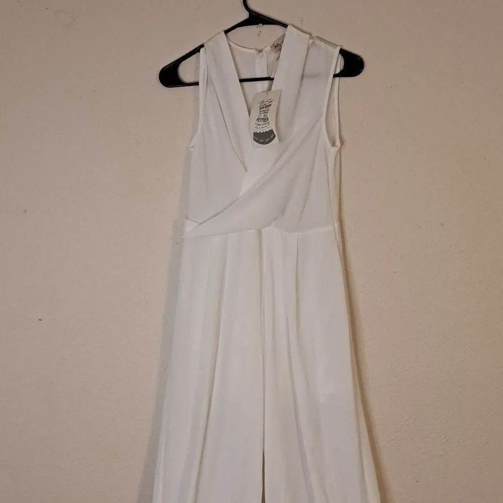 Aythea Ivory jumpsuit roamper size medium NWT